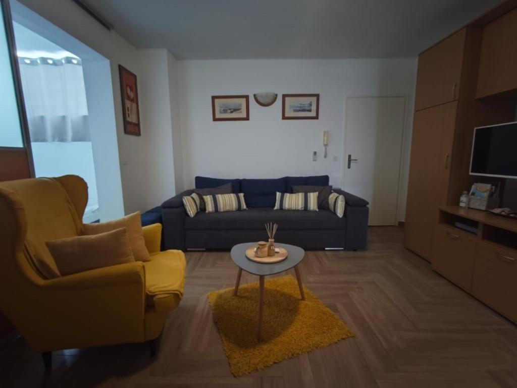 Apartment Bozena Krk Крк Экстерьер фото